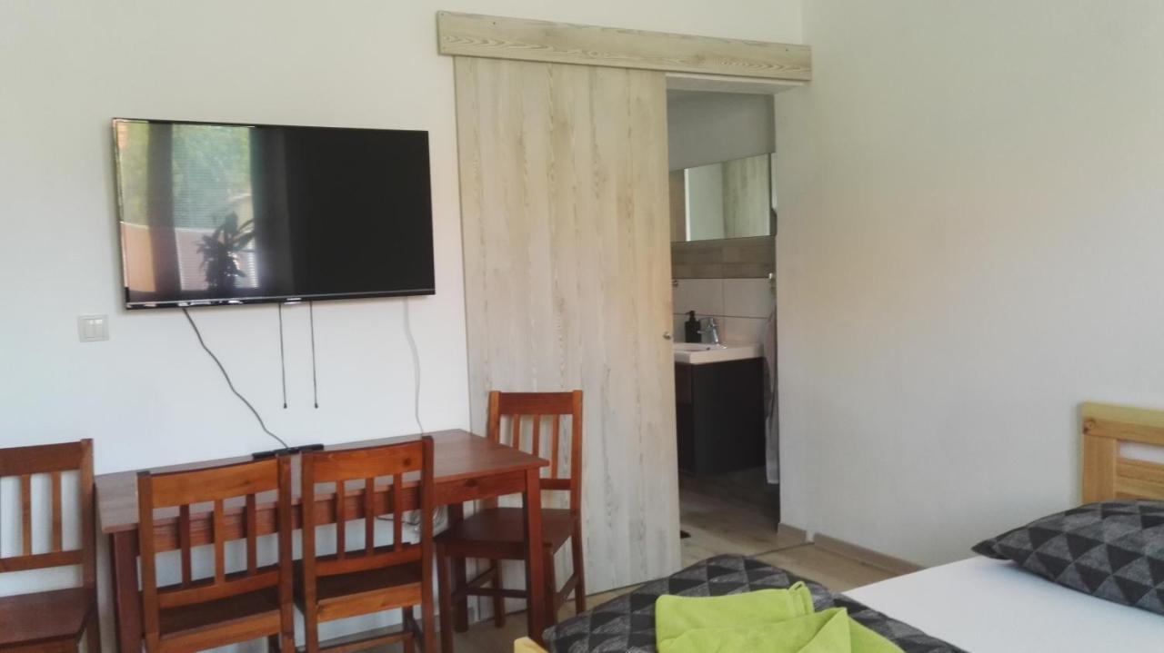 Apartmány Opolany Esterno foto