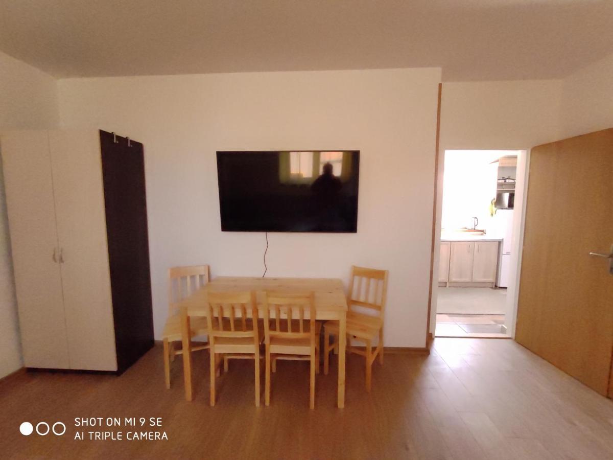 Apartmány Opolany Esterno foto