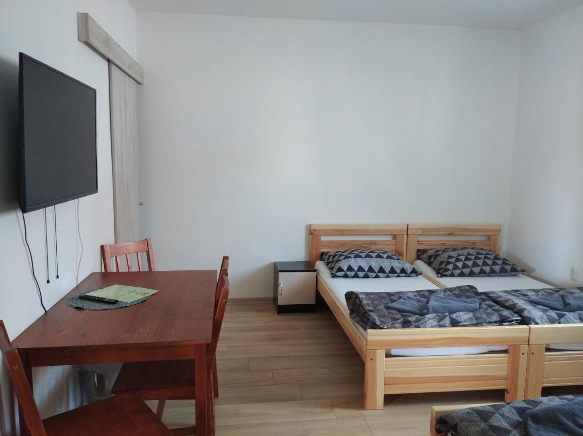 Apartmány Opolany Esterno foto